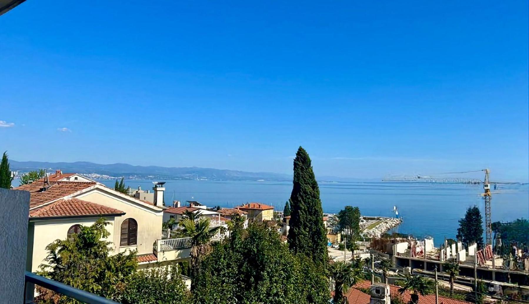 Apartment Lapov Ičići Eksteriør billede