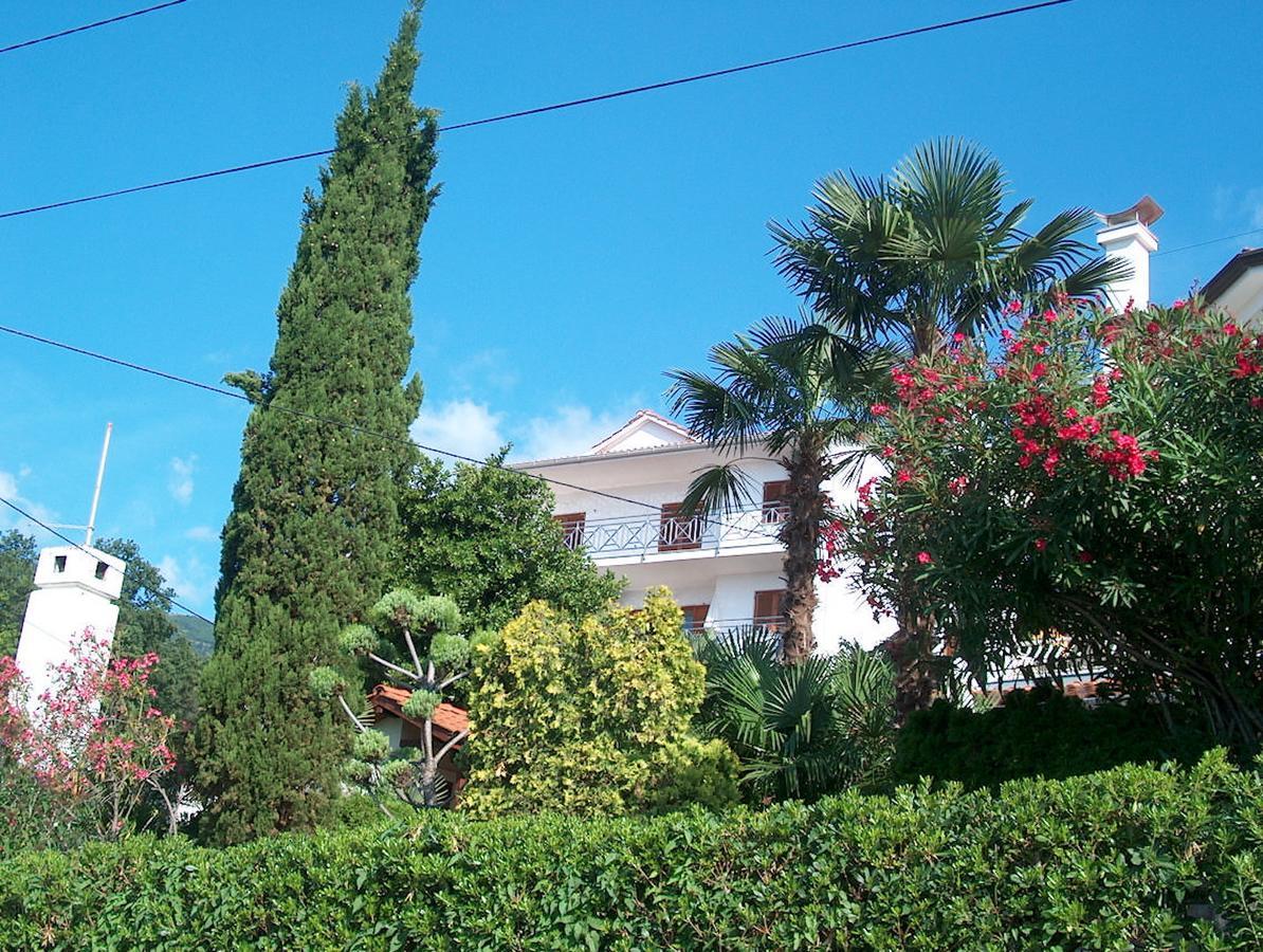 Apartment Lapov Ičići Eksteriør billede