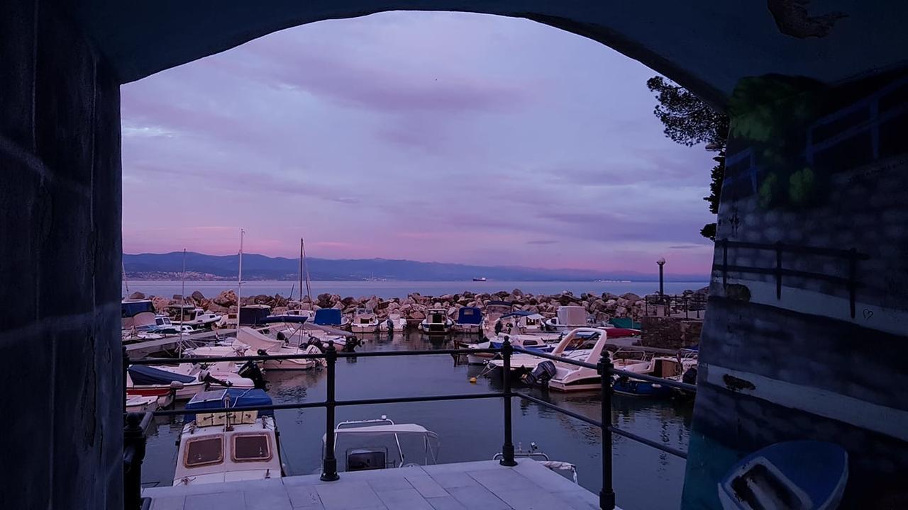 Apartment Lapov Ičići Eksteriør billede