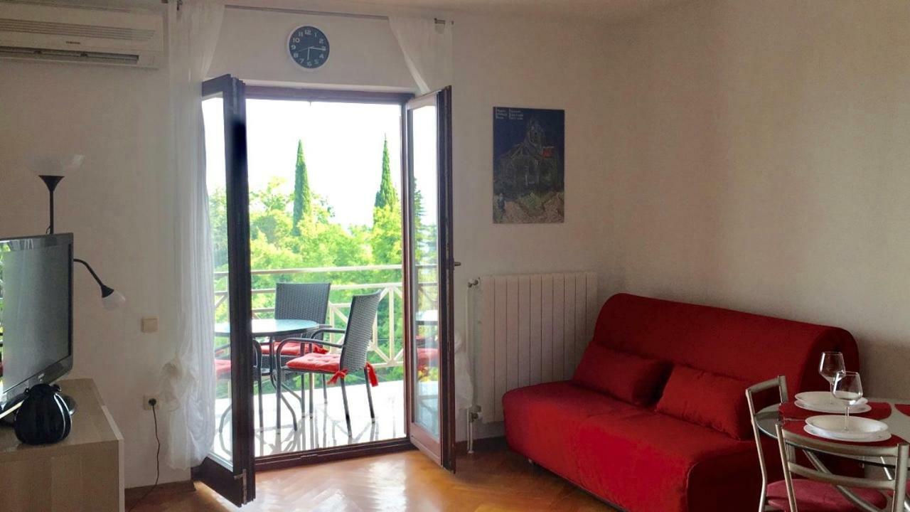 Apartment Lapov Ičići Eksteriør billede